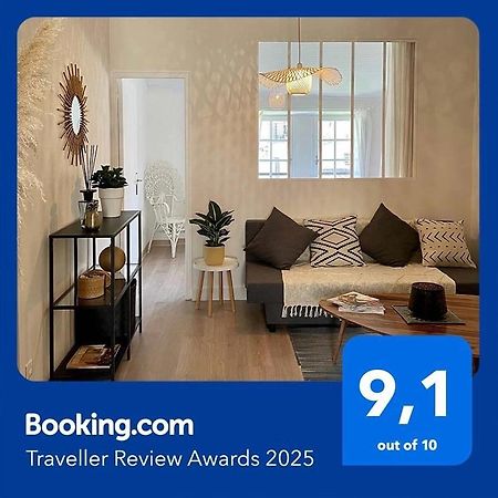 Appartement aux pieds du Palais des Papes. Avignon Extérieur photo