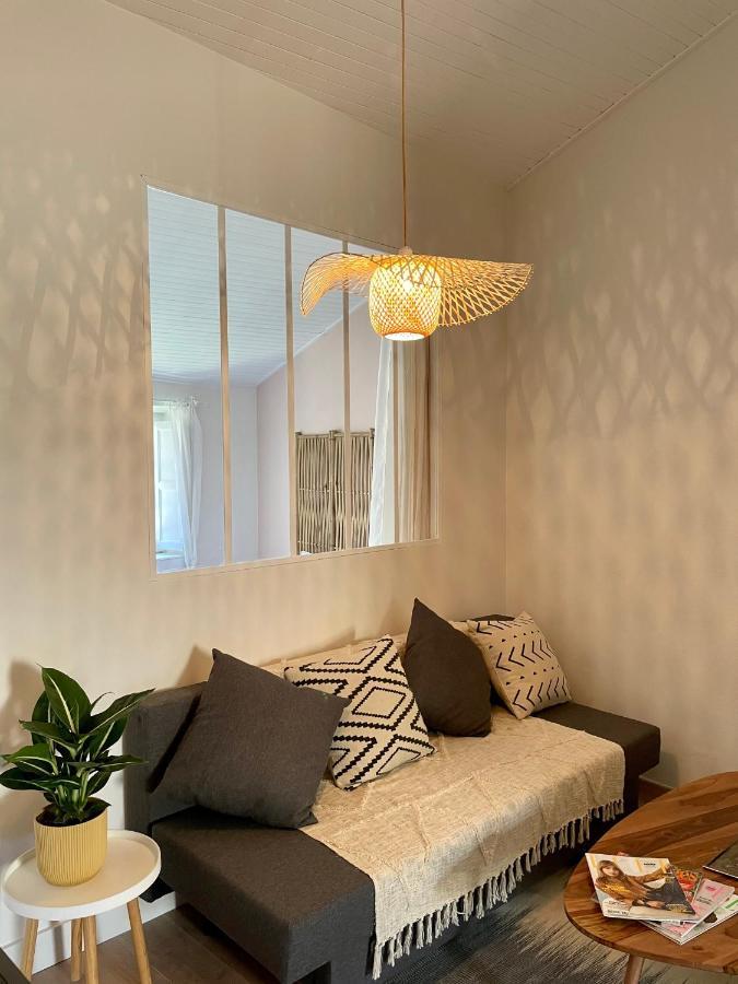 Appartement aux pieds du Palais des Papes. Avignon Extérieur photo